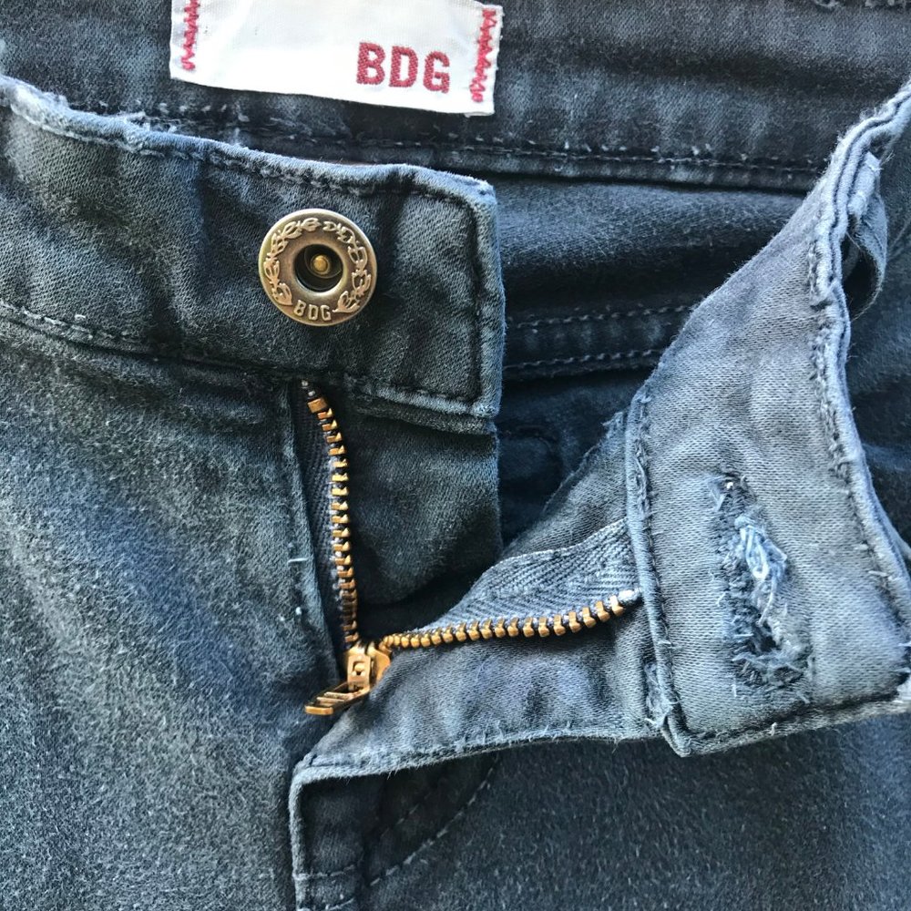 BDG Skinny Indigo Jeans Size 27 - Picture 3 of 8